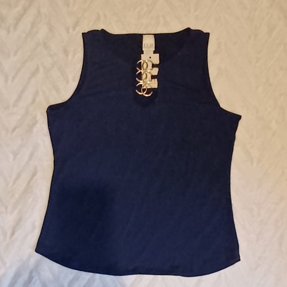 E.L.H STUDIO - Picture 2 of 3